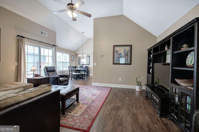 283 Villa Creek Parkway, Canton, GA 30114