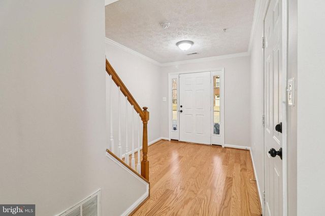 8033 BLOOMSBURY PL, White Plains, MD 20695