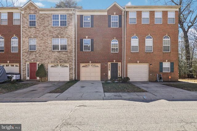 8033 BLOOMSBURY PL, White Plains, MD 20695