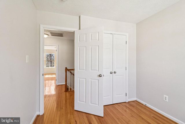 8033 BLOOMSBURY PL, White Plains, MD 20695