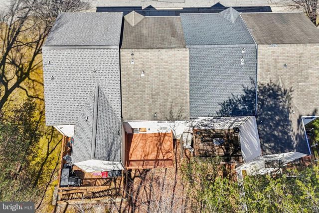 8033 BLOOMSBURY PL, White Plains, MD 20695