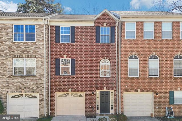 8033 BLOOMSBURY PL, White Plains, MD 20695
