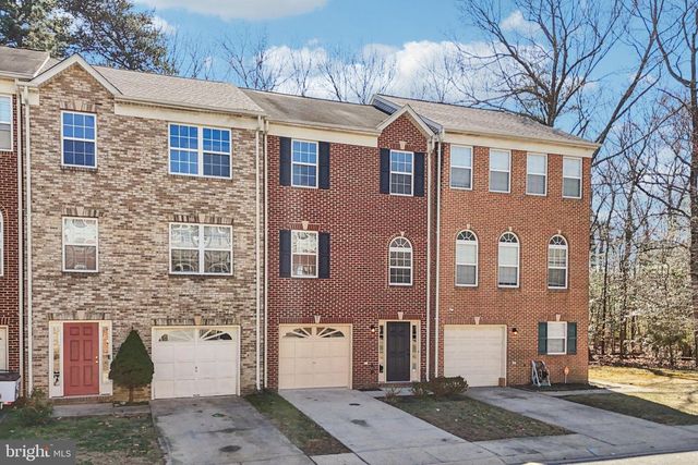 8033 BLOOMSBURY PL, White Plains, MD 20695