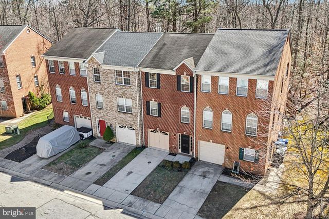 8033 BLOOMSBURY PL, White Plains, MD 20695