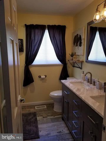 5685 NORRIS AVE, Millville, NJ 08332