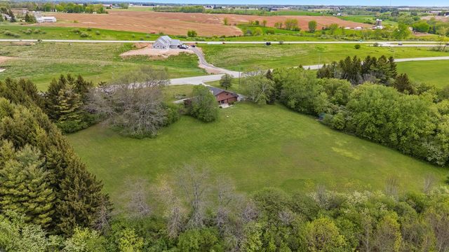 3536 County Road LL, Port Washington, WI 53074