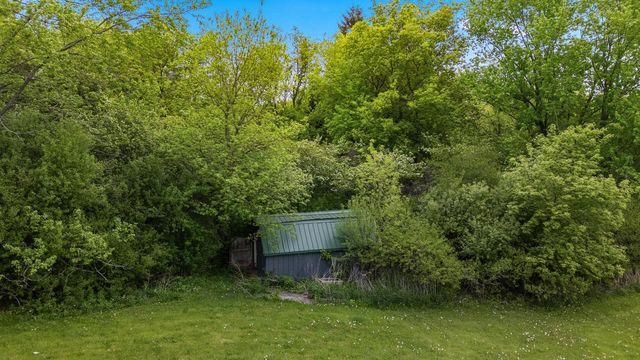 3536 County Road LL, Port Washington, WI 53074