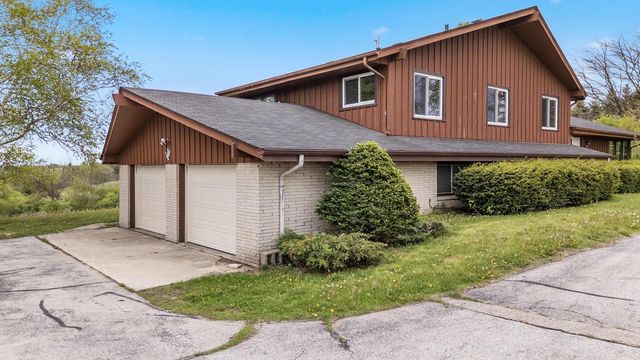 3536 County Road LL, Port Washington, WI 53074