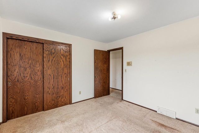 3536 County Road LL, Port Washington, WI 53074