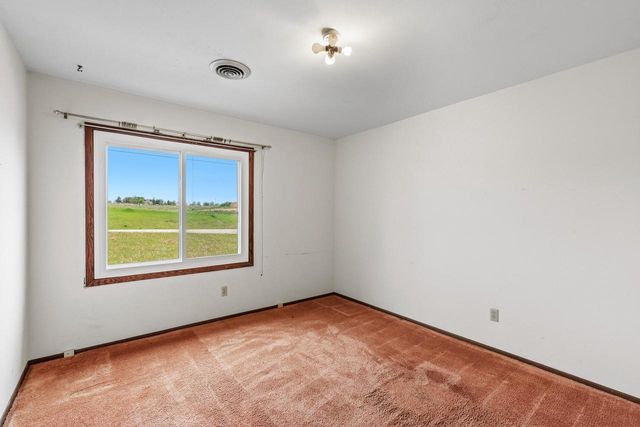3536 County Road LL, Port Washington, WI 53074