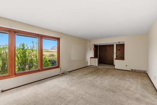 3536 County Road LL, Port Washington, WI 53074