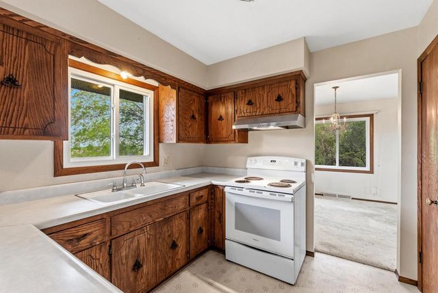 3536 County Road LL, Port Washington, WI 53074
