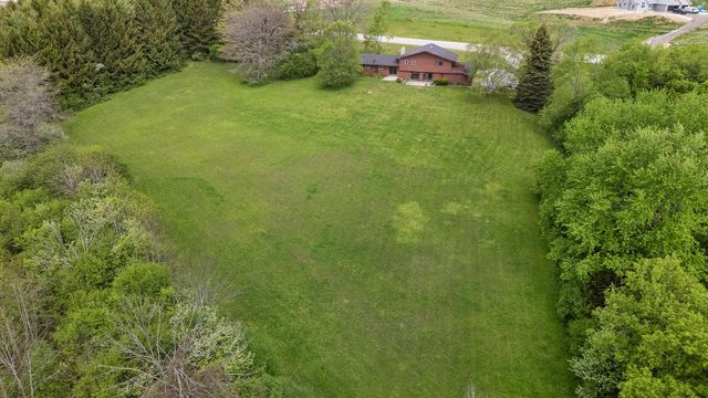 3536 County Road LL, Port Washington, WI 53074
