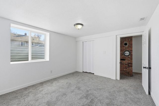 6307 N Regal St, Spokane, WA 99217