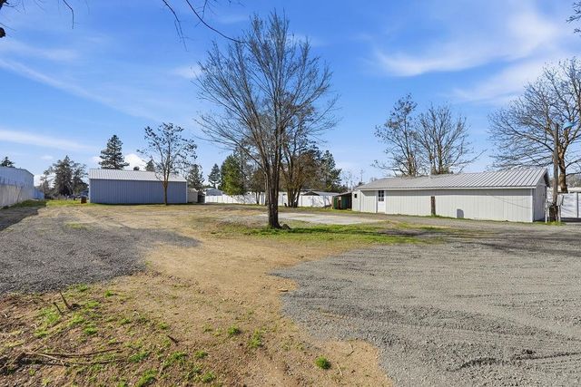 6307 N Regal St, Spokane, WA 99217