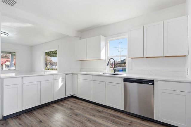 6307 N Regal St, Spokane, WA 99217