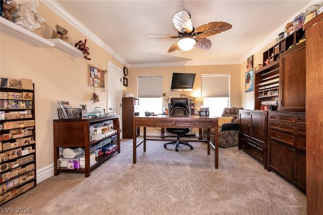 7718 Willow Cove Circle, Las Vegas, NV 89129