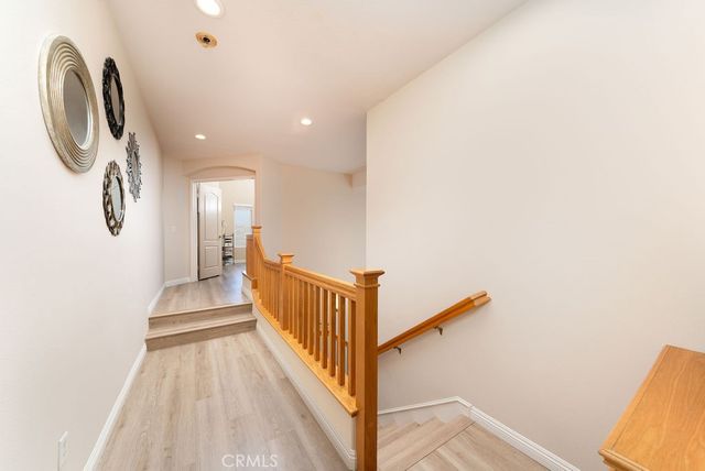 27829 Coldsprings Place, Valencia, CA 91354