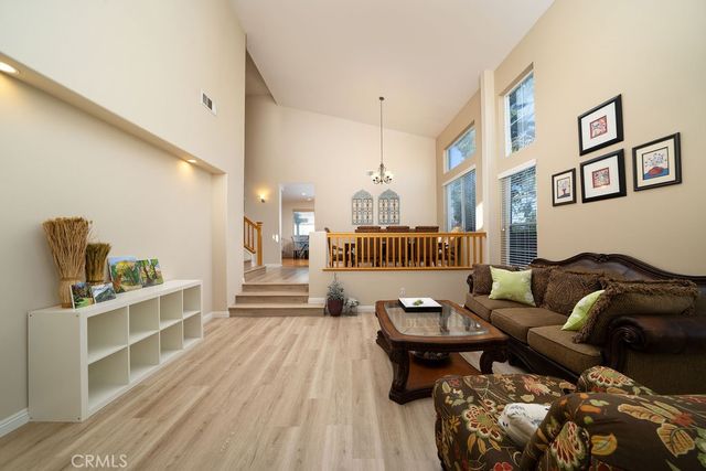 27829 Coldsprings Place, Valencia, CA 91354