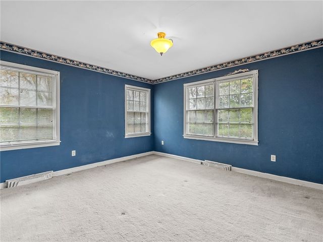 114 York Street, Clinton, SC 29325