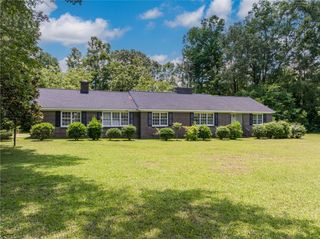 114 York Street, Clinton, SC 29325