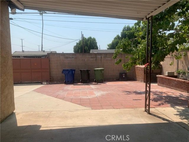 11414 Strathern Street, North Hollywood (los Angeles), CA 91605