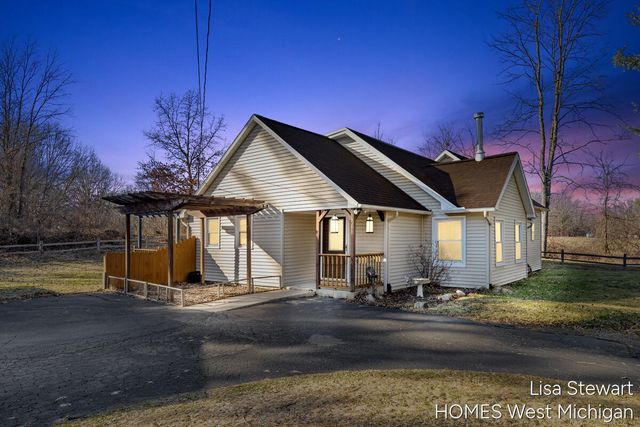 4011 Buttrick Avenue Se, Cascade Twp, MI 49301