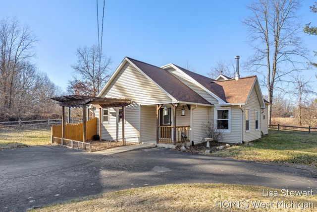 4011 Buttrick Avenue Se, Cascade Twp, MI 49301