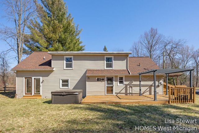4011 Buttrick Avenue Se, Cascade Twp, MI 49301