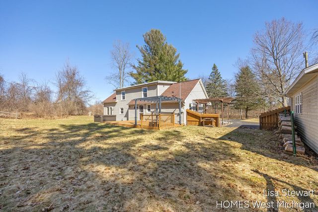 4011 Buttrick Avenue Se, Cascade Twp, MI 49301