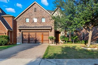 209 Florence Drive, Lewisville, TX 75056