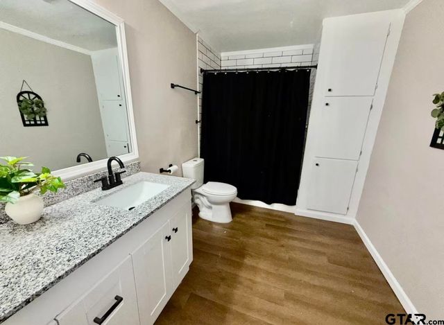 1425 Dogwood St, Tyler, TX 75701