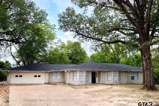 1425 Dogwood St, Tyler, TX 75701