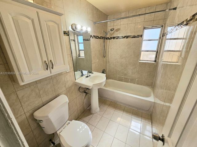 649 NW 19th Street, Pompano Beach, FL 33060