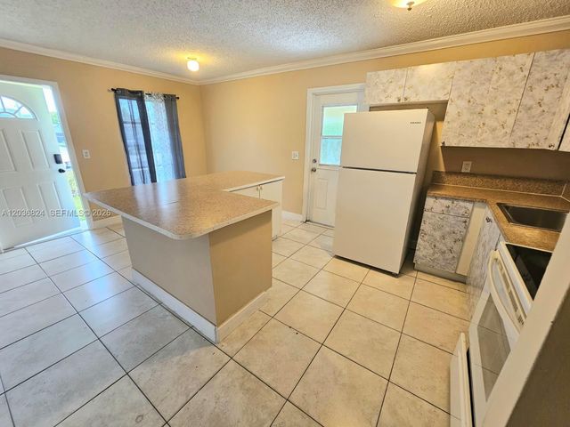 649 NW 19th Street, Pompano Beach, FL 33060