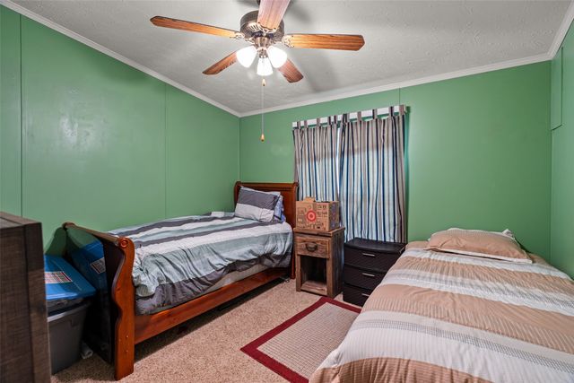 307 Brazos Harbor Drive, Granbury, TX 76048