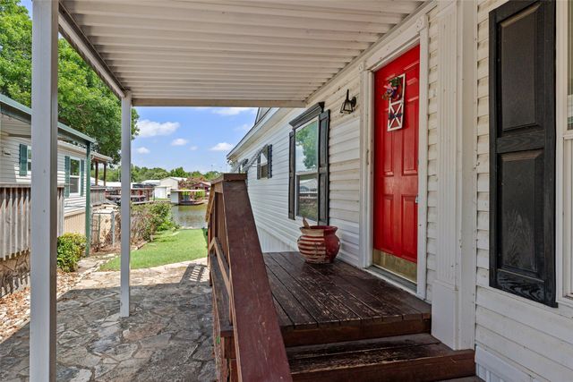 307 Brazos Harbor Drive, Granbury, TX 76048