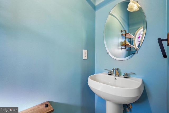 13754 FLEET ST, Woodbridge, VA 22191