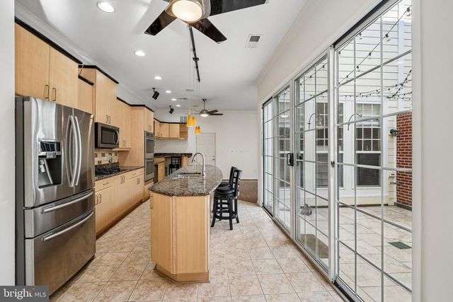 13754 FLEET ST, Woodbridge, VA 22191