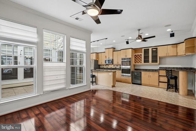 13754 FLEET ST, Woodbridge, VA 22191