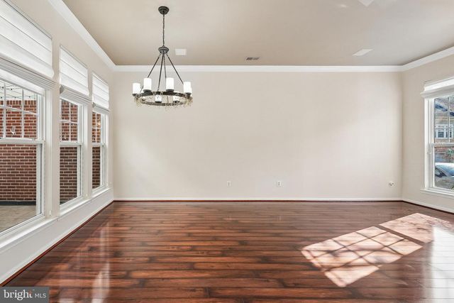 13754 FLEET ST, Woodbridge, VA 22191