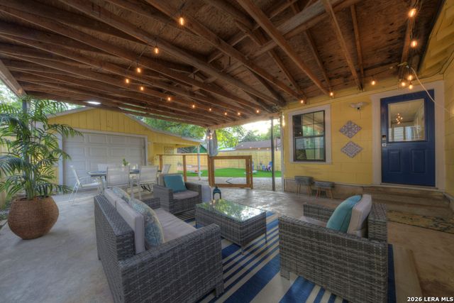 406 MCKINLEY AVE, San Antonio, TX 78210