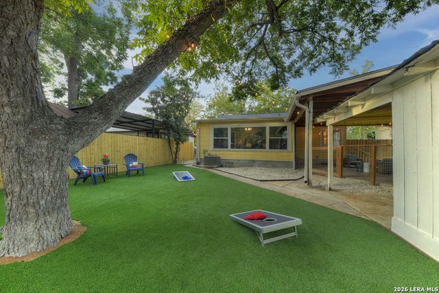 406 MCKINLEY AVE, San Antonio, TX 78210