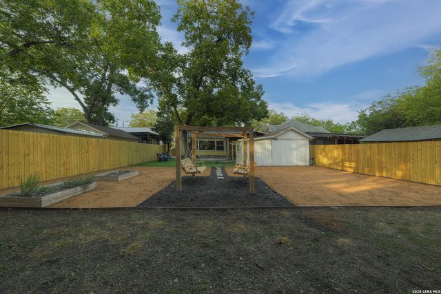 406 MCKINLEY AVE, San Antonio, TX 78210