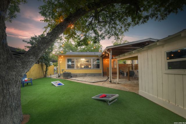 406 MCKINLEY AVE, San Antonio, TX 78210
