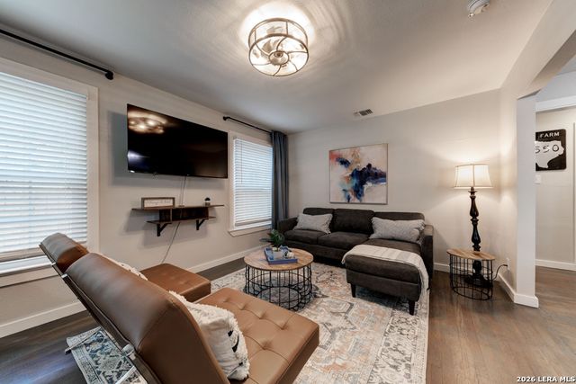 406 MCKINLEY AVE, San Antonio, TX 78210