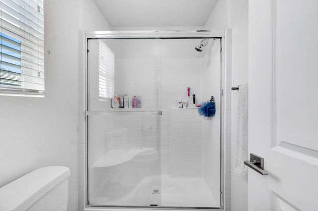 3750 Highclere Way, Clovis, CA 93619