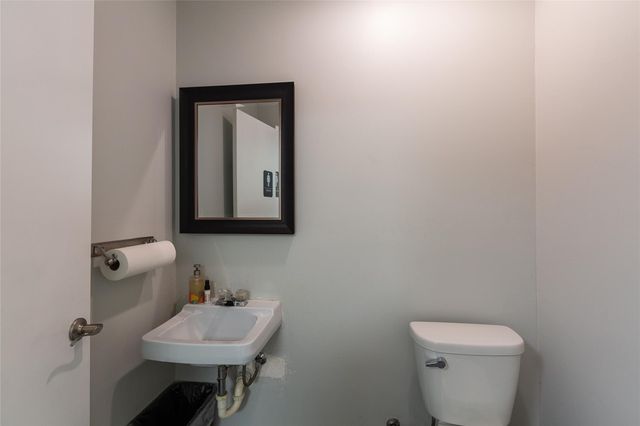 9090 Jollyville RD 106, Austin, TX 78759