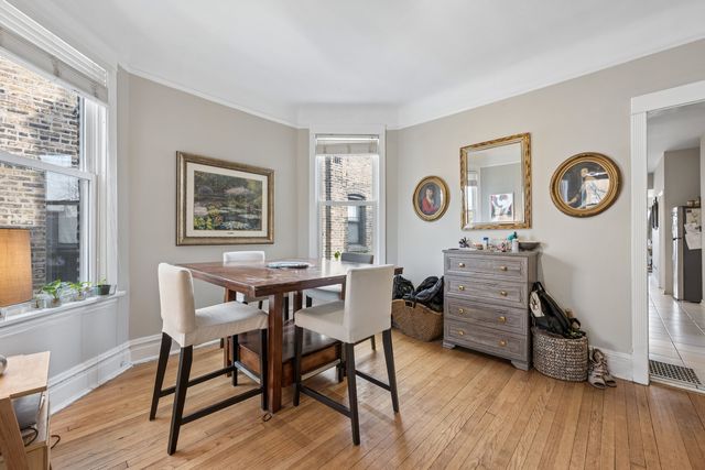 1427 W Winona Street, Chicago, IL 60640