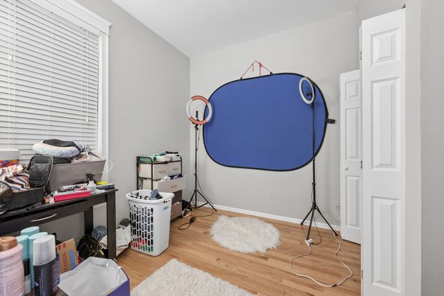 1427 W Winona Street, Chicago, IL 60640